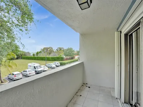 1891 N 61st Avenue Hollywood FL 33024