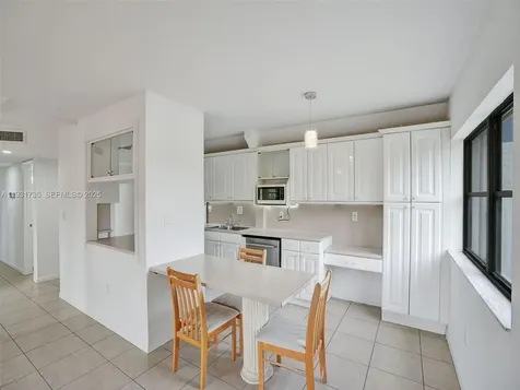 1891 N 61st Avenue Hollywood FL 33024