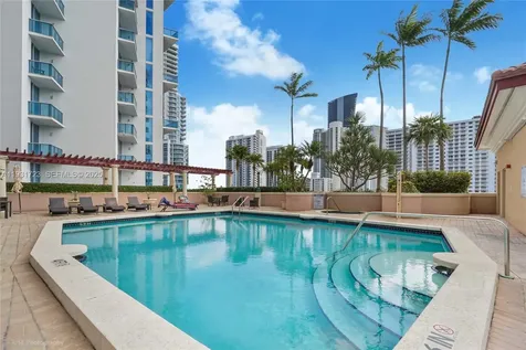 17555 Atlantic Boulevard Sunny Isles Beach FL 33160