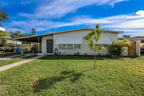 3601 SW 44th Avenue West Park FL 33023