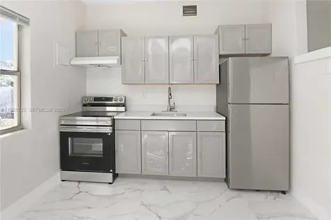 3601 SW 44th Avenue West Park FL 33023