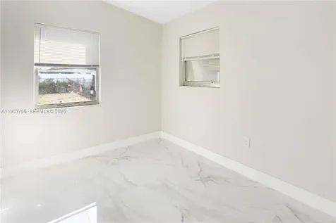 3601 SW 44th Avenue West Park FL 33023