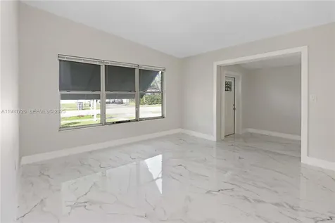 3601 SW 44th Avenue West Park FL 33023