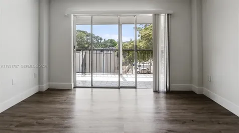 4158 Inverrary Drive Lauderhill FL 33319
