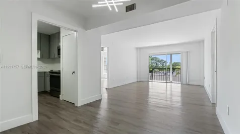 4158 Inverrary Drive Lauderhill FL 33319