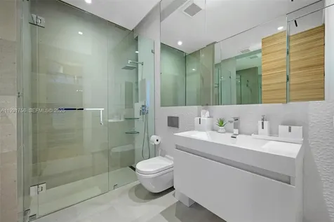 3260 NE 165th Street North Miami Beach FL 33160