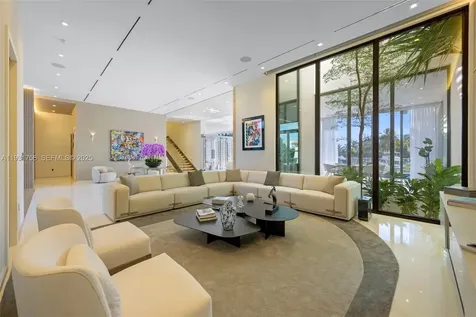 3260 NE 165th Street North Miami Beach FL 33160
