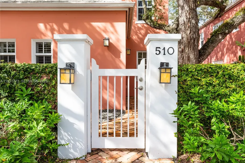 510 Loretto Avenue Coral Gables FL 33146