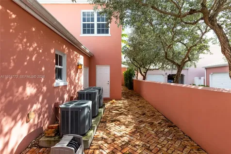 510 Loretto Avenue Coral Gables FL 33146