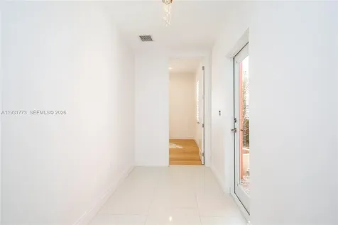 510 Loretto Avenue Coral Gables FL 33146
