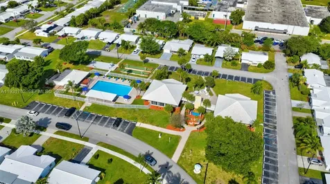 2650 W Golf Boulevard Pompano Beach FL 33064