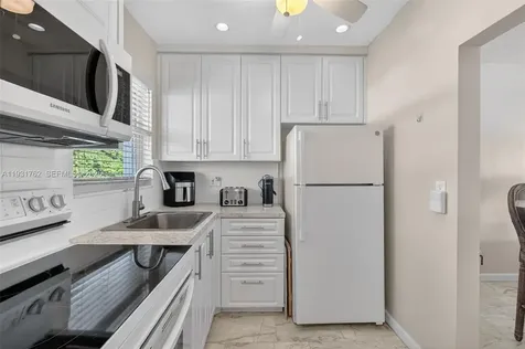 2650 W Golf Boulevard Pompano Beach FL 33064
