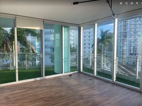 90 SW 3rd Street Miami FL 33130