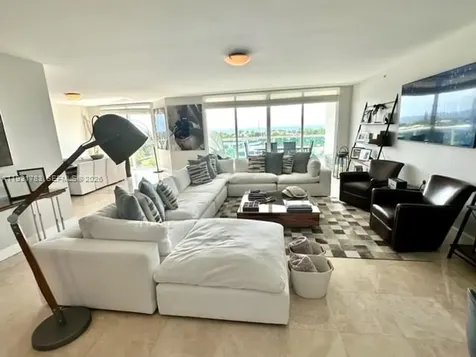 20201 E Country Club Drive Aventura FL 33180