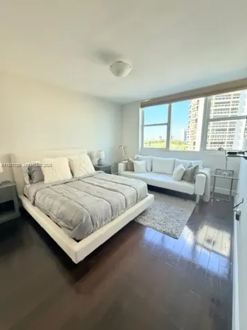 20201 E Country Club Drive Aventura FL 33180