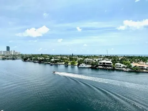 20201 E Country Club Drive Aventura FL 33180