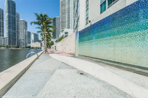 335 S Biscayne Boulevard Miami FL 33131