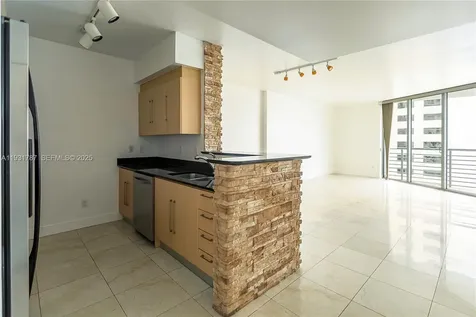 335 S Biscayne Boulevard Miami FL 33131
