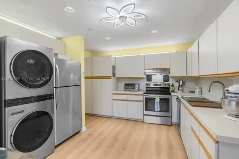 1541 NW 18th Avenue Delray Beach FL 33445