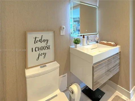 20379 W Country Club Drive Aventura FL 33180