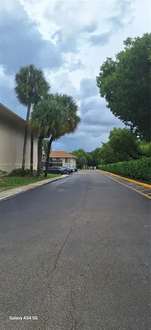 5901 Washington Street Hollywood FL 33023