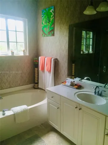 3199 NW 32nd Terrace Oakland Park FL 33309