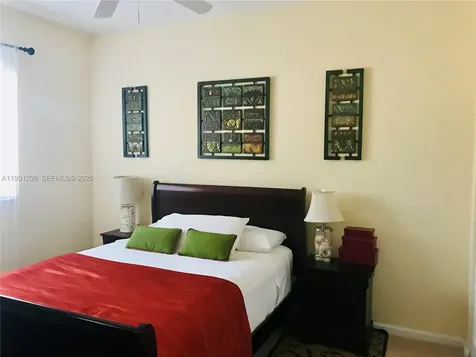 3199 NW 32nd Terrace Oakland Park FL 33309