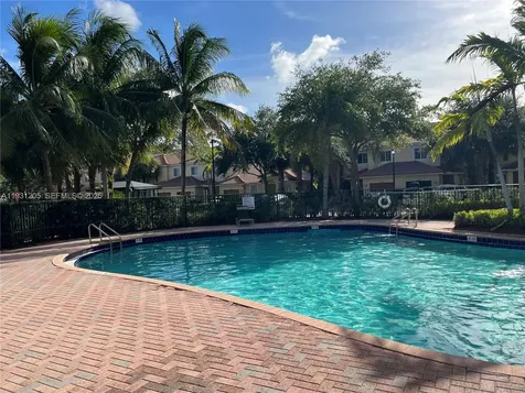 3199 NW 32nd Terrace Oakland Park FL 33309