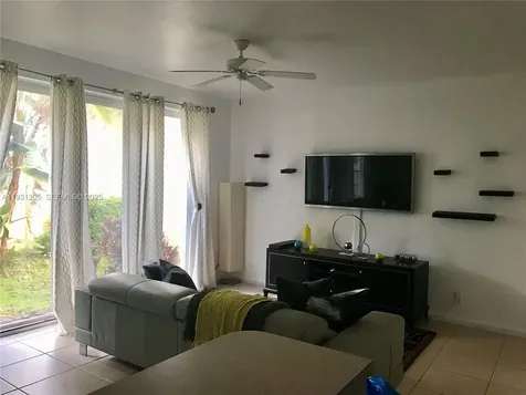 3199 NW 32nd Terrace Oakland Park FL 33309
