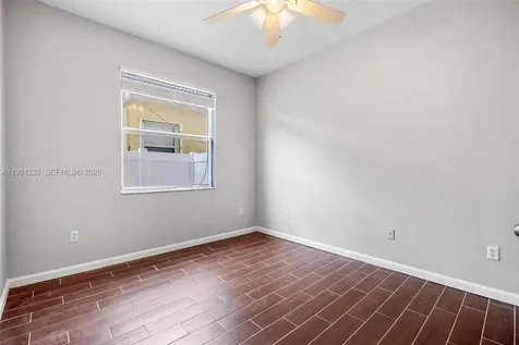 2242 NE 41st Avenue Homestead FL 33033