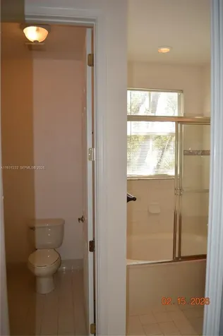 2851 W Prospect Road Tamarac FL 33309