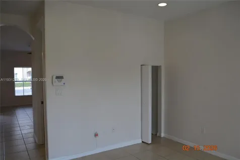2851 W Prospect Road Tamarac FL 33309