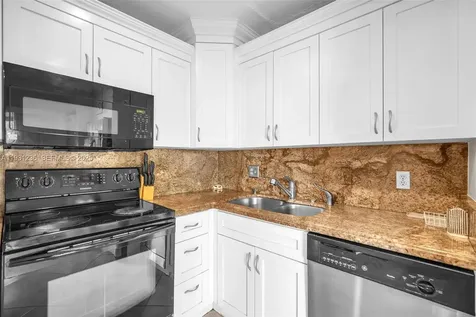 3370 N Beau Rivage Drive Pompano Beach FL 33064