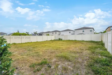 7113 Ozello Trail Avenue Sun City Center FL 33573