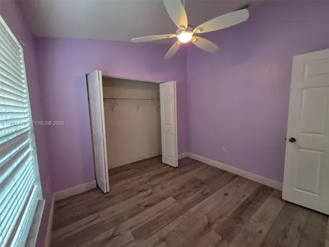 1885 SE 13th Street Homestead FL 33035