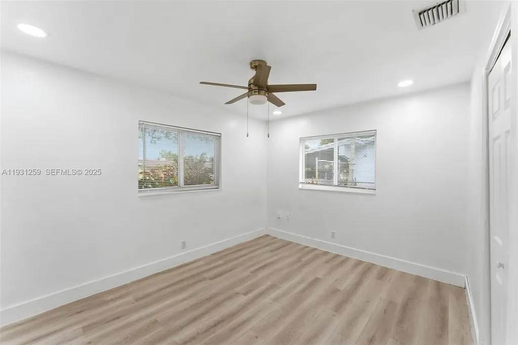 671 NW 23rd Terrace Pompano Beach FL 33069
