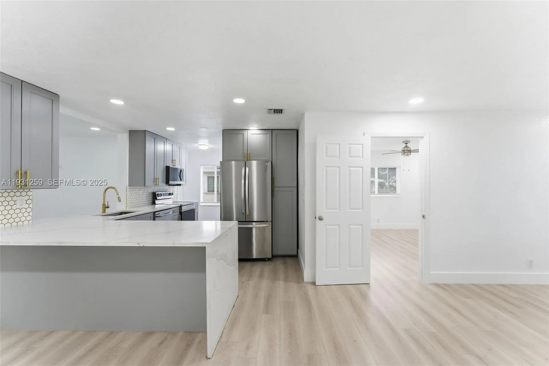 671 NW 23rd Terrace Pompano Beach FL 33069