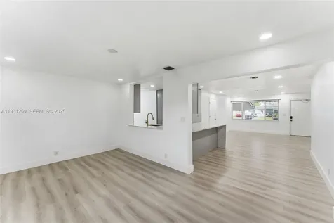 671 NW 23rd Terrace Pompano Beach FL 33069