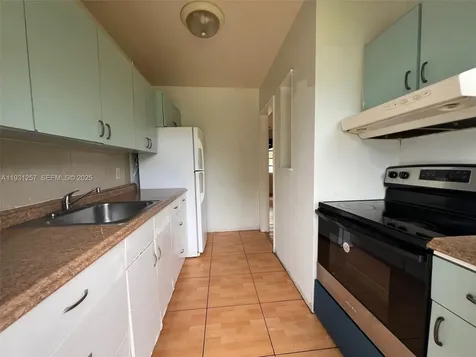 835 NW 126th Street North Miami FL 33168