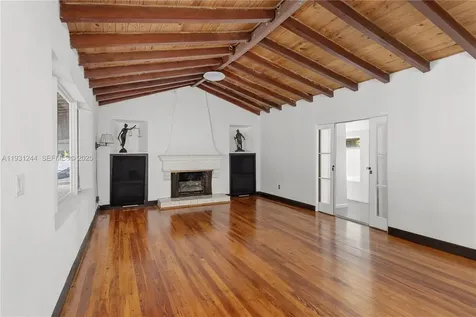 820 NE 83rd Street Miami FL 33138