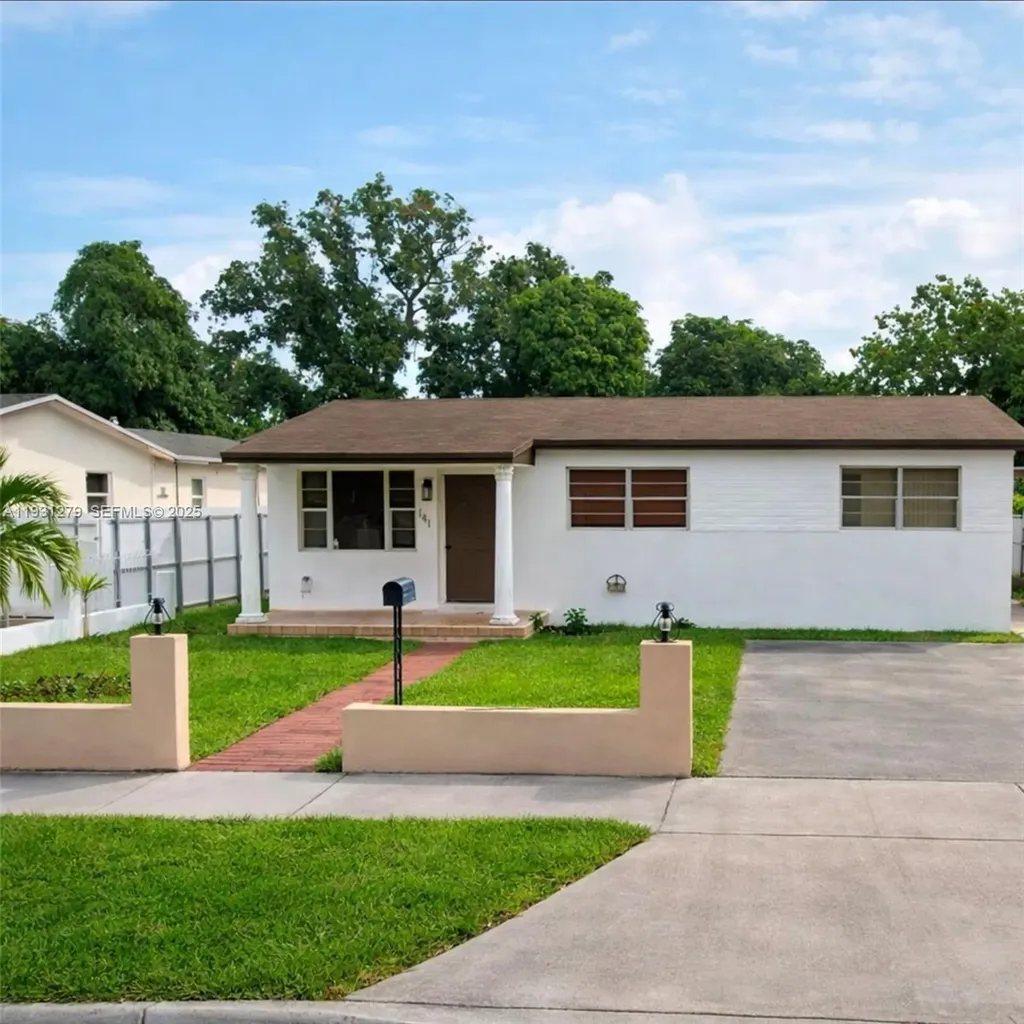 141 W 31st Street Hialeah FL 33012
