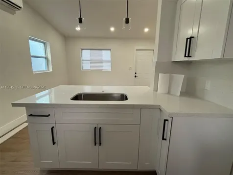 2838 NW 4th Street Pompano Beach FL 33069