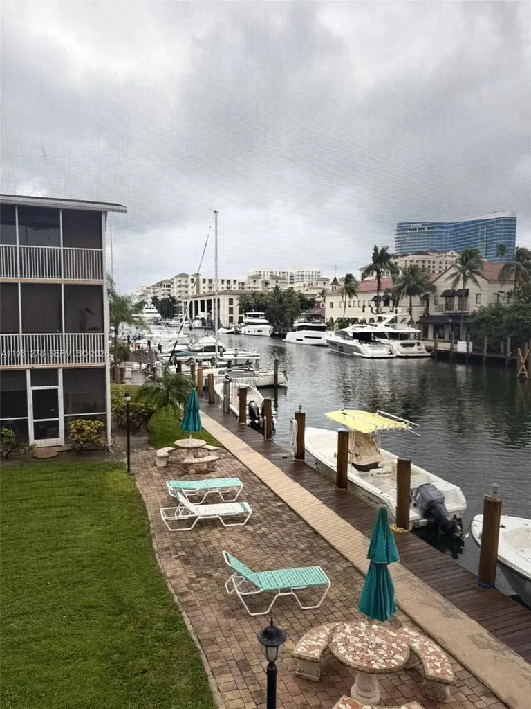 1510 SE 15th Street Fort Lauderdale FL 33316