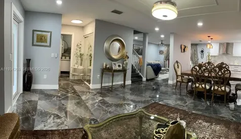 Pembroke Pines FL 33025