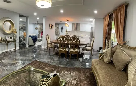 Pembroke Pines FL 33025