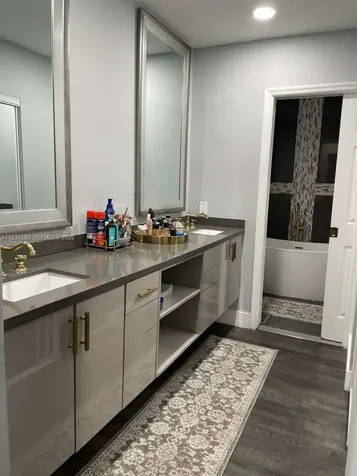 Pembroke Pines FL 33025