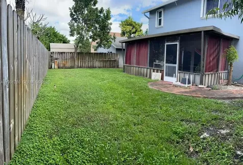 Pembroke Pines FL 33025