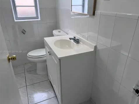 3090 NW 29th Street Miami FL 33142