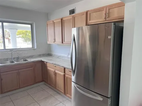 3090 NW 29th Street Miami FL 33142