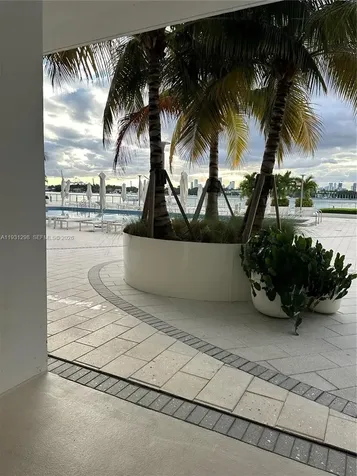 1000 West Avenue Miami Beach FL 33139